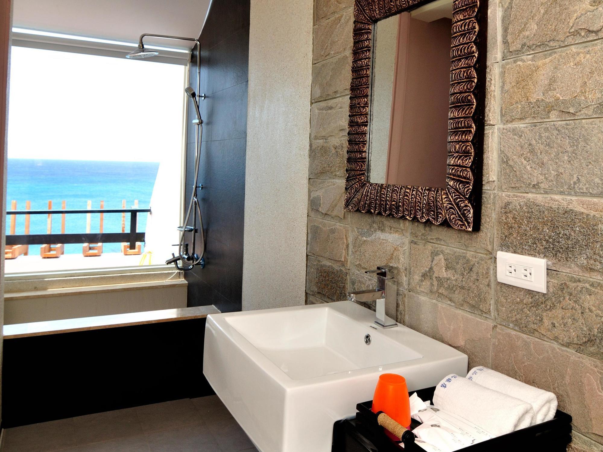 Bed and Breakfast 海南島 à Cape Eluanbi Extérieur photo